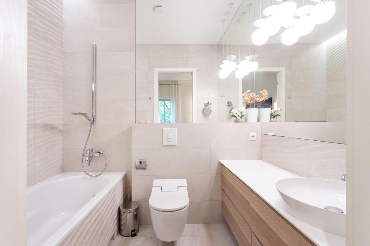 Jogailos Residence Peaceful Old Town Luxury 3 Bdr, 2 Bthr, Free Garage, Top-Speed Wifi Wilna Exterior foto